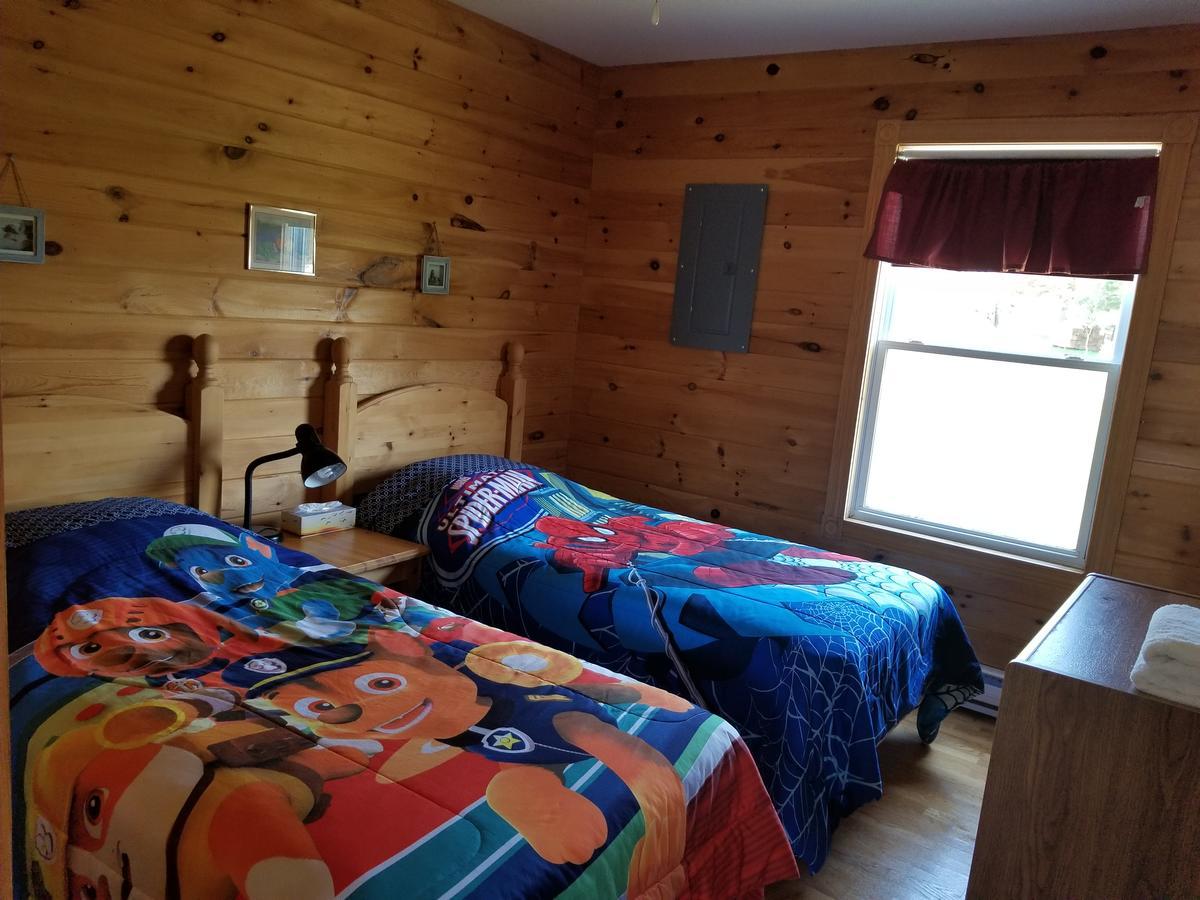 Merry Stanhope Chalets Hotel Екстериор снимка