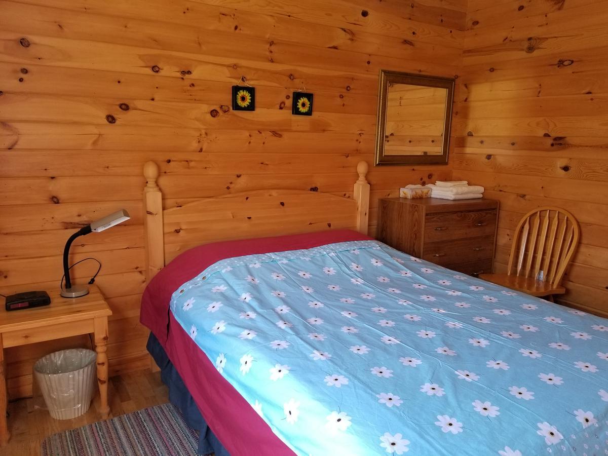 Merry Stanhope Chalets Hotel Екстериор снимка